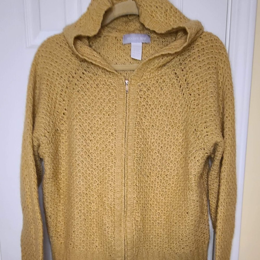 Modern Soul XL Zip-up Hooded Sweater